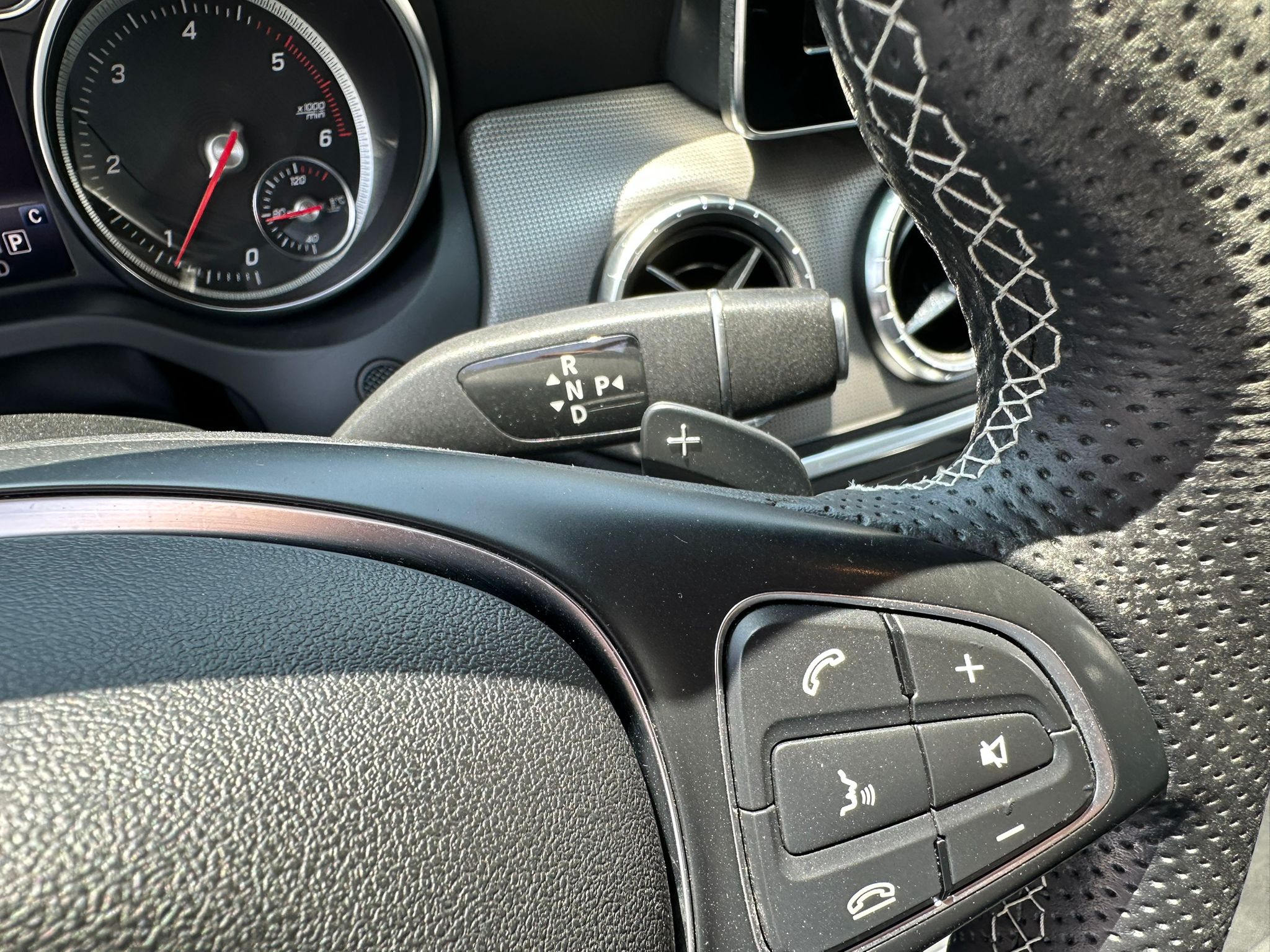 WhatsApp Image 2025-06-25 at 15.13.06 (2)