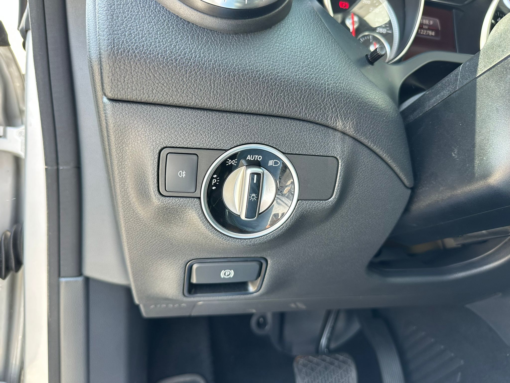 WhatsApp Image 2025-06-25 at 15.13.06 (3)