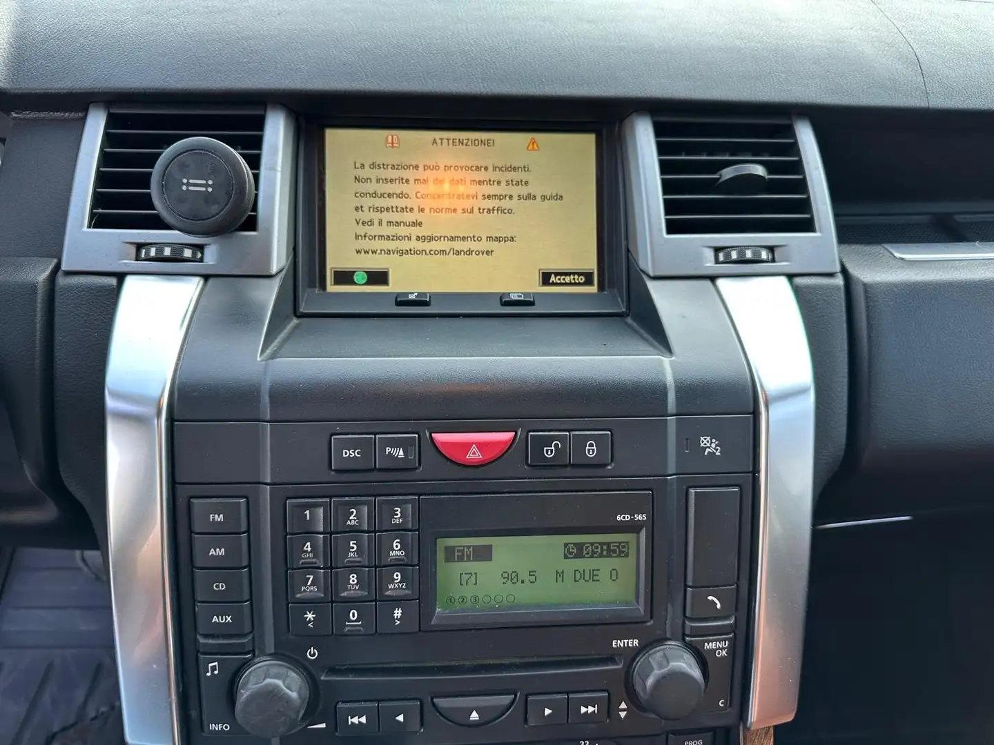 16553d5b-c94a-432c-b087-aaea5ce15b7d_71663059-76f0-455f-8ead-83d77d609827