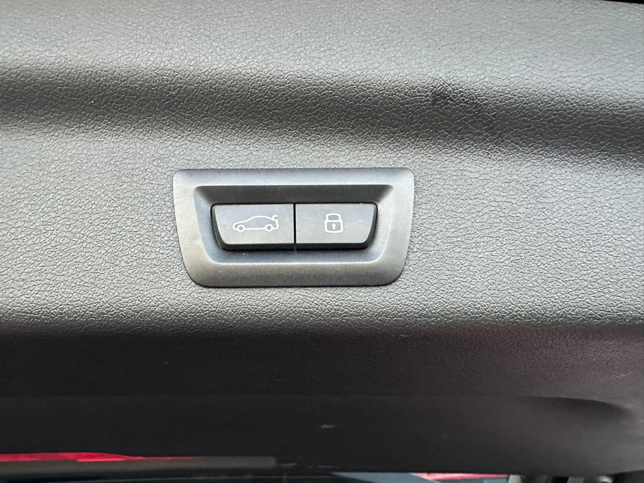 WhatsApp Image 2025-10-09 at 15.07.54 (4)